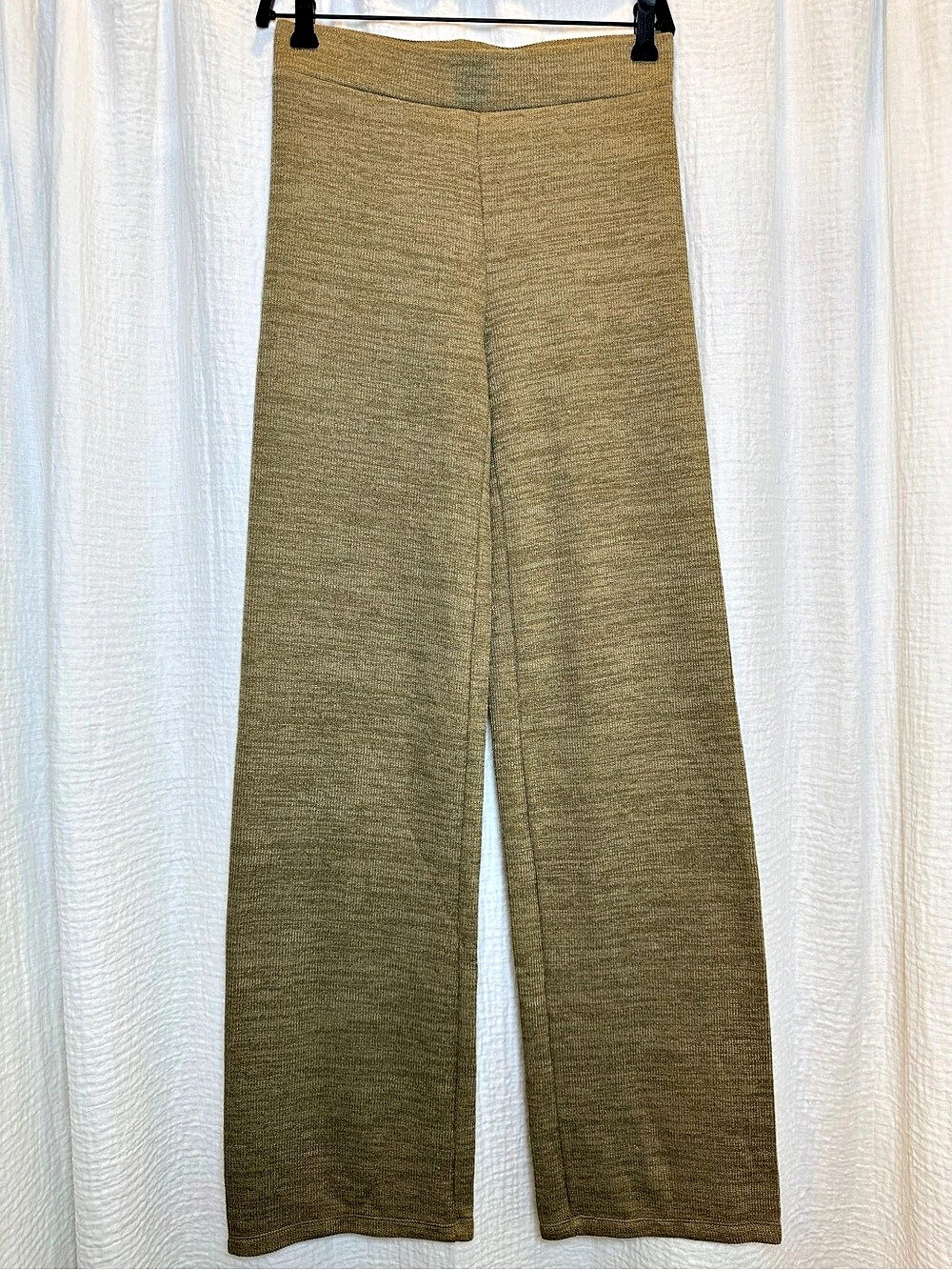 White Fox Boutique Unconditional Wide Leg Knit Pants Khaki M